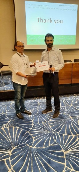 Agradecimientos después de la ponencia · Congreso Internacional de Medicinas Complementarias, Mumbai 2020